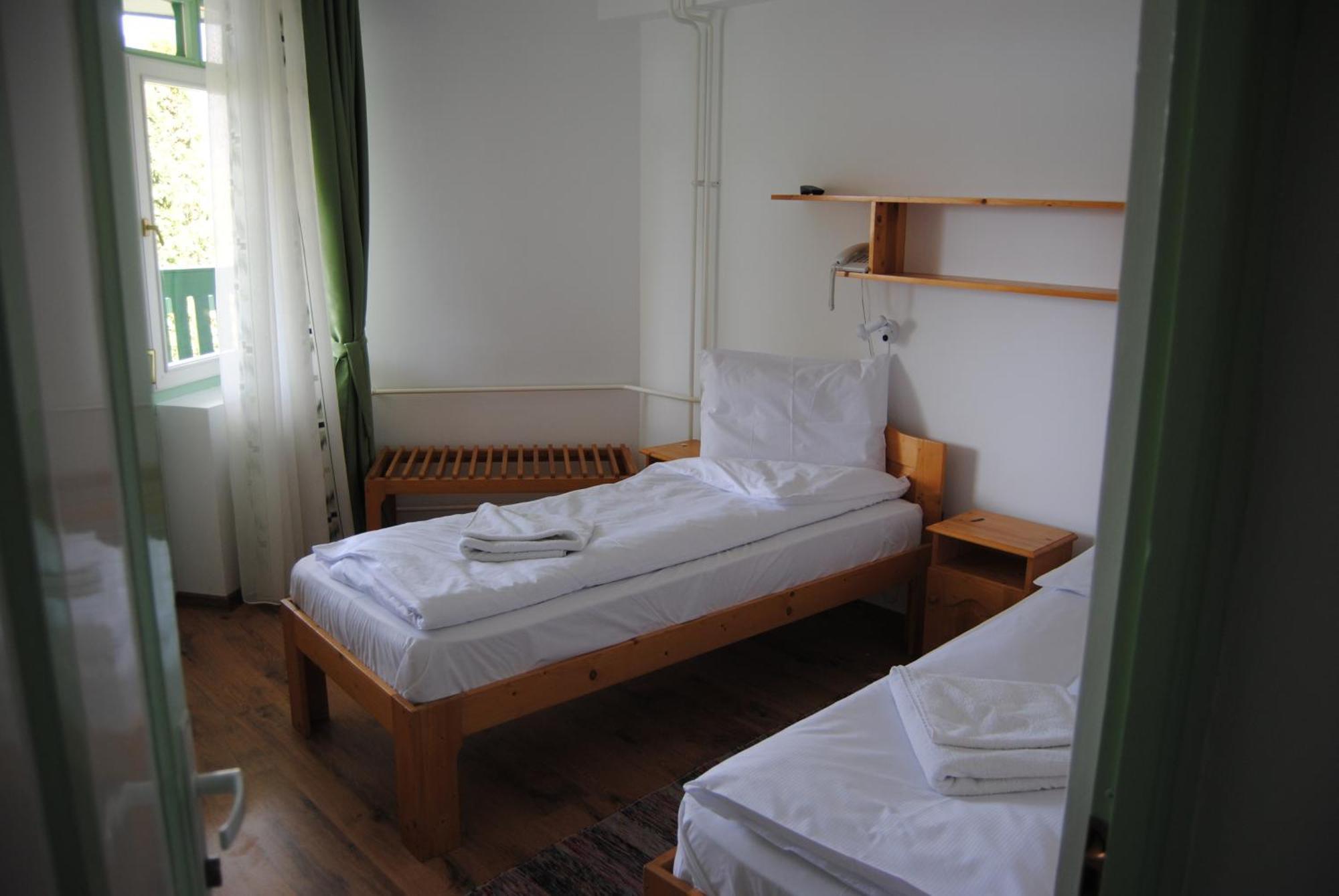 Hostel Teleki Sovata Exterior foto